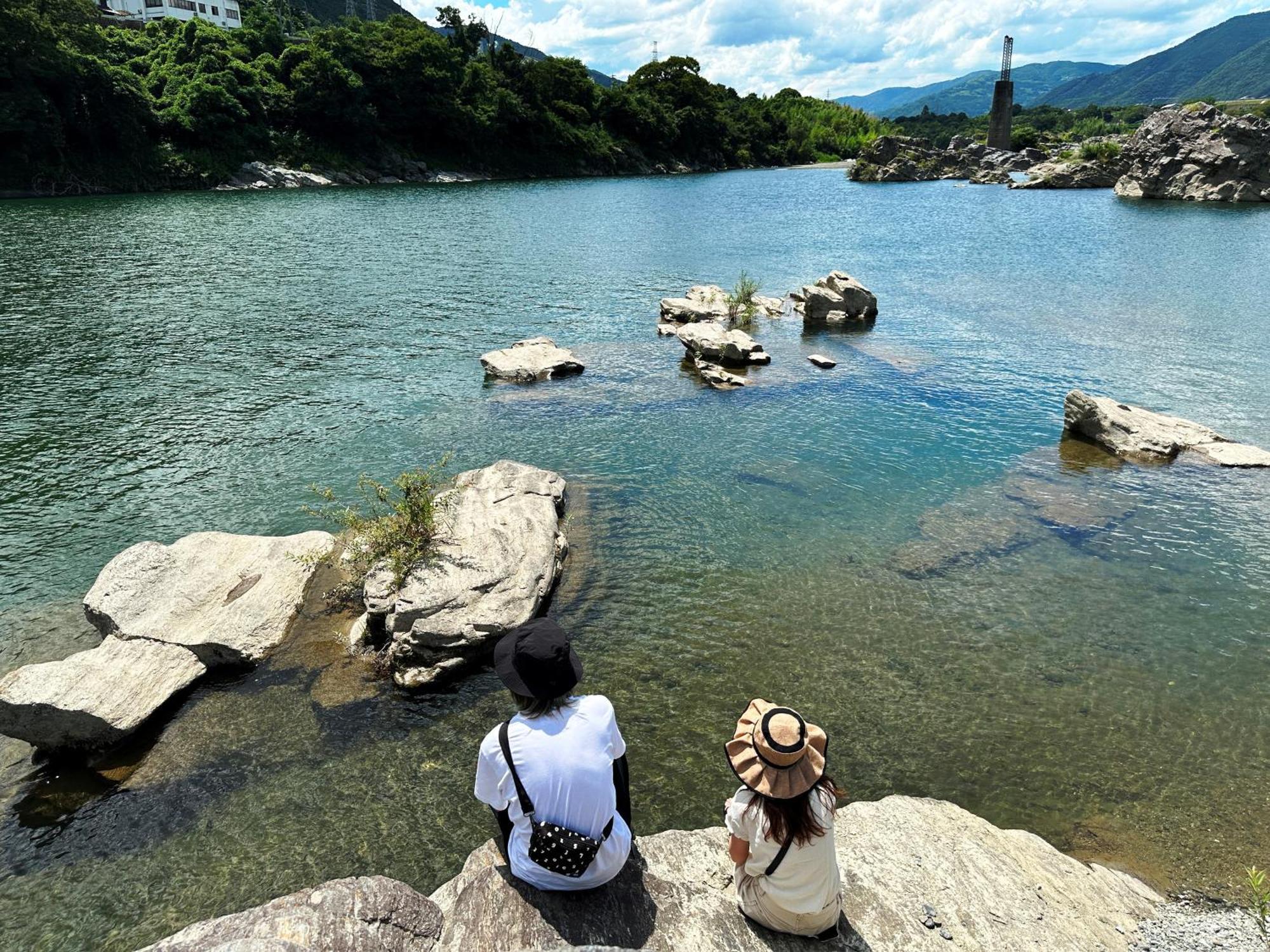 Отель にし阿波ねすと Higashimiyoshi Экстерьер фото